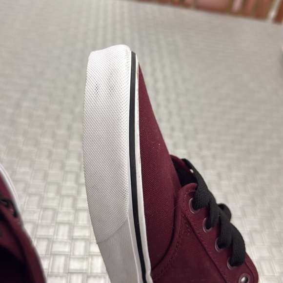 Vans Men's red Atwood Low-top Trainers Sneaker size 9 - Picture 10 of 11